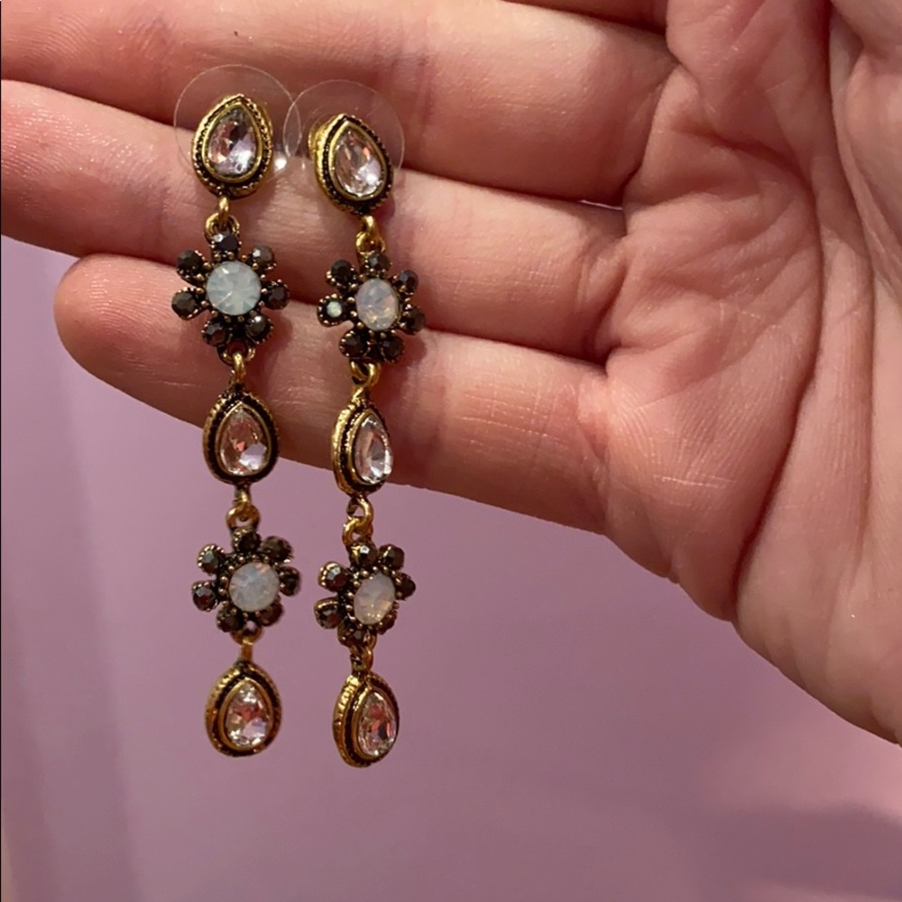 Flower earringsFREE IN BUNDLE